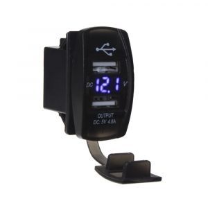 USB zásuvka 12V / 24V s voltmetrom - 2x USB modrá "ROCKER"