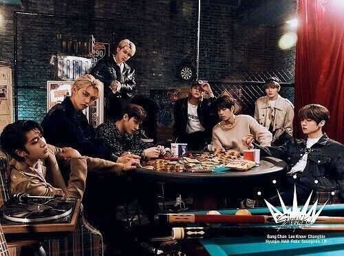 All In (Japan 1st Mini Album) (Version B) (Stray Kids) (CD)