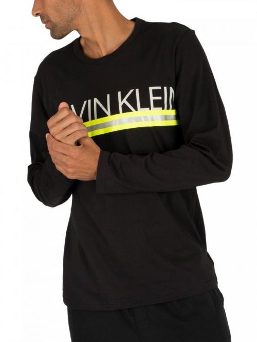 Pánske tričko NM1772E-001 čierna - Calvin Klein čierna L