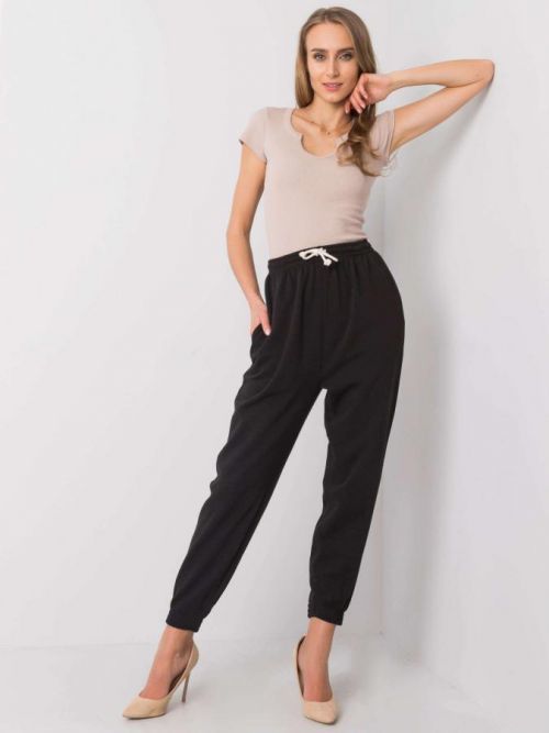 NEPOZNÁTE MA Čierne tepláky S