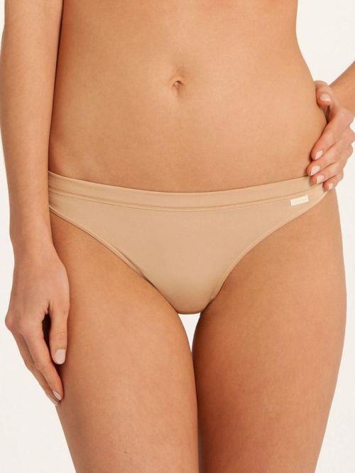 Tangá F3498E - Calvin Klein Čierno-biela XS