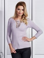 Dámska béžová blúzka s čipkovaným výstrihom S