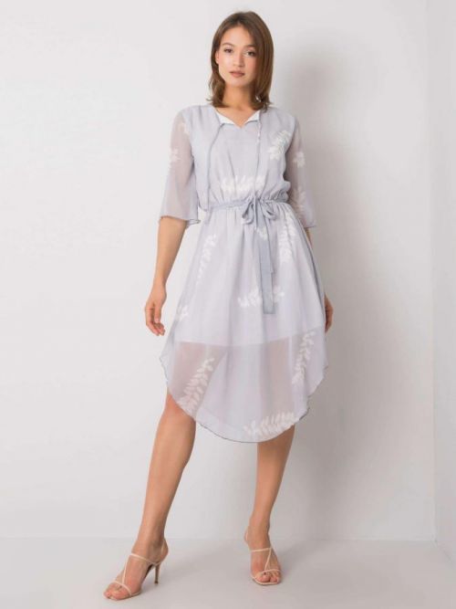 Šedé šaty s kvetinovým motívom 36