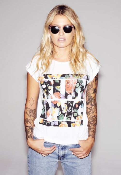 Mister Tee Ladies RUN DMC Floral Tee white - L