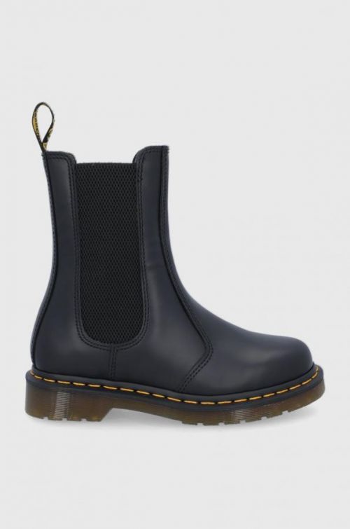 Kožené topánky Chelsea Dr. Martens dámske, čierna farba, na plochom podpätku