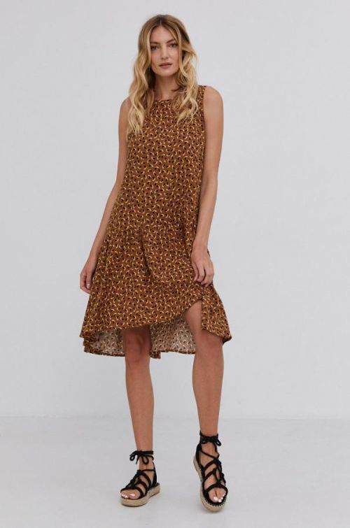 Šaty Answear Lab hnedá farba, mini, áčkový strih