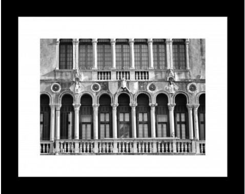 Rámovaný obraz Architektúra 20x25 cm, čiernobiely%