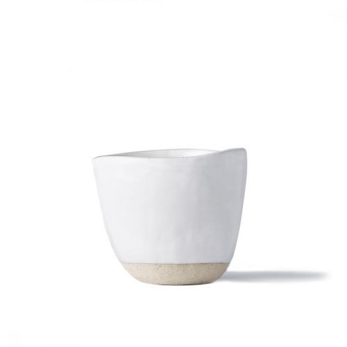 Hrnček bez ucha s nepravidelným okrajom Tea Cup biely 180 ml MIJ