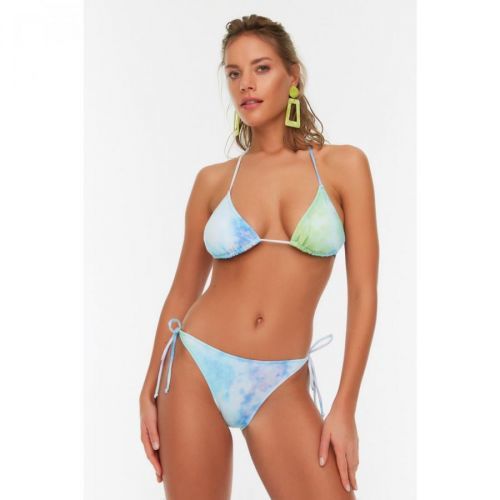Trendyol Blue Tie Dye Bikini Set
