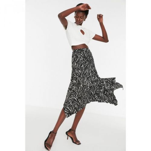 Trendyol White Asymmetrical Knitted Skirt