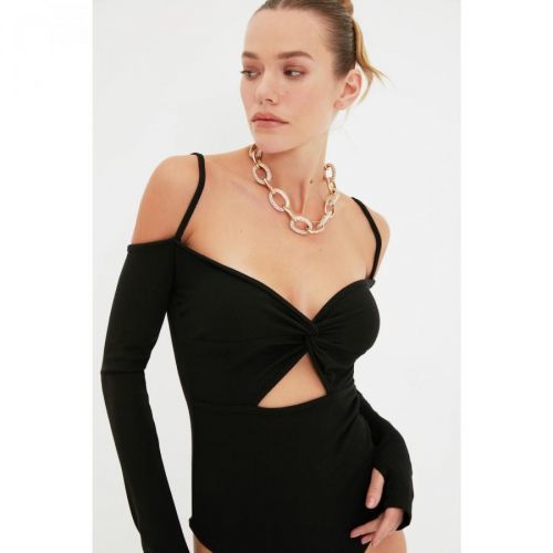 Trendyol Black Decollete Knitted Body