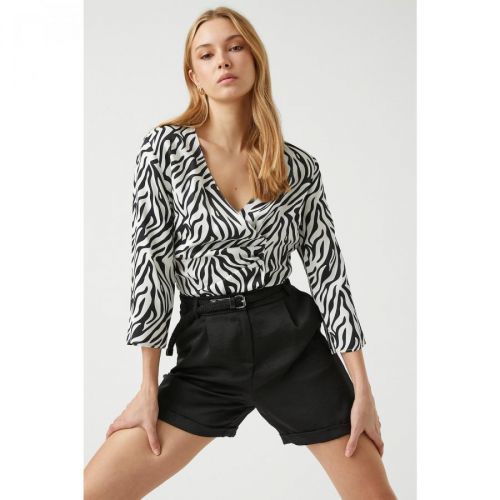 Koton Waist Belt Pocket Shorts