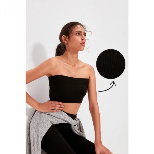 Trendyol Black Seamless Ribbed Sports Bra