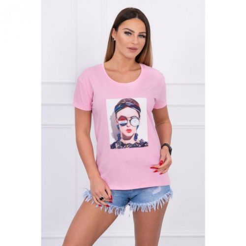 Blouse with a woman's graphics powdered pink