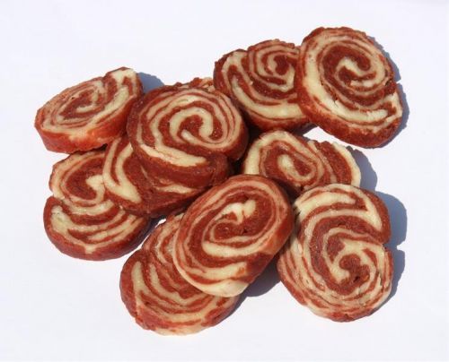 Pamlsok Salač Rolka hovädzia 250 g