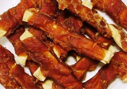 Pamlsok Salač Plátok z tresky obalený kačacím mäsom 1 kg