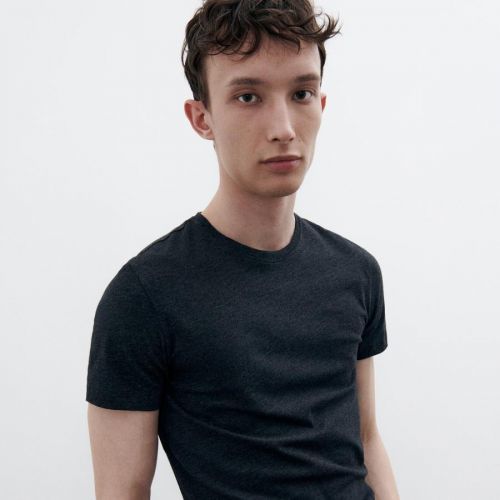 Reserved - Tričko slim fit - Čierna