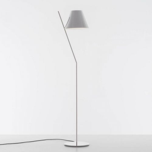 Artemide La Petite dizajnérska stojaca lampa biela