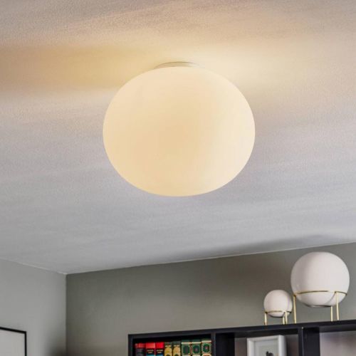 FLOS Glo-Ball – guľová stropná lampa 33 cm