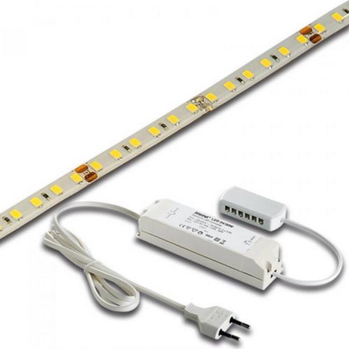 LED pásik Basic-Tape S, IP54, 3 000K, dĺžka 260 cm
