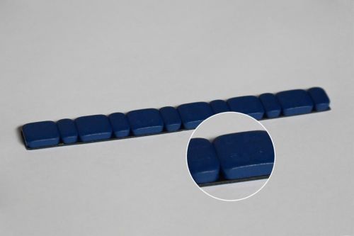 Gmoto Nalepovacie závažie strieborné 2,5/ 5g pásik modré