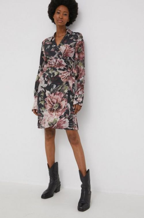 Šaty Answear Lab červená farba, mini, rovný strih