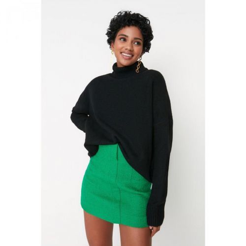 Trendyol Black Super Oversize Knitwear Sweater