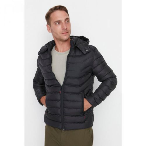 Trendyol Black Men's Regular Fit Removable Hooded Puffer Jacket