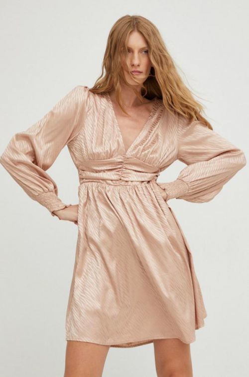 Šaty Answear Lab zlatá farba, mini, rovný strih