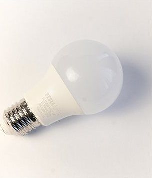 Tesla – LED žiarovka BULB E27, 8 W, 230 V, 806 lm, 25000 h, 3000 K teplá biela, 220 st 5 ks v balení
