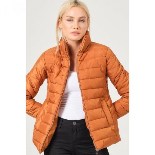 Z6746 DEWBERRY LADY MONT-TABA