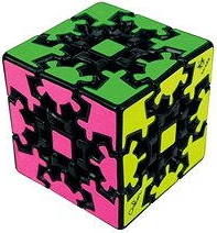 RecentToys – Gear Cube
