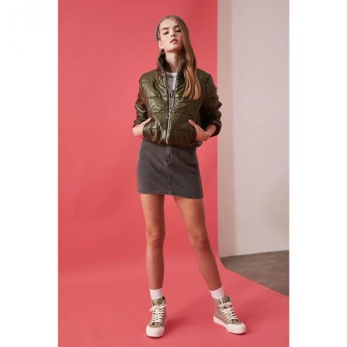 Dámska bunda Trendyol Comfort