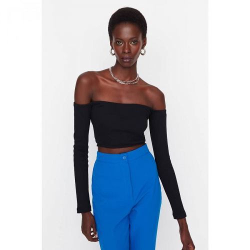 Trendyol Black Ribbed Super Crop Knitted Blouse