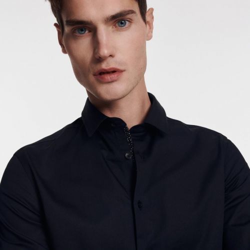 Reserved - Bavlnená košeľa slim fit - Čierna