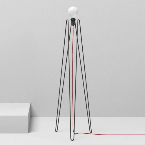 GRUPA Model M2 LED lampa čierna, kábel červená