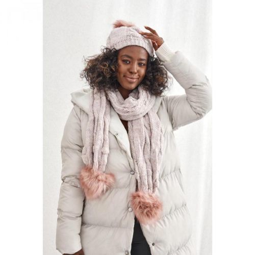 Winter set, a powder hat with a scarf