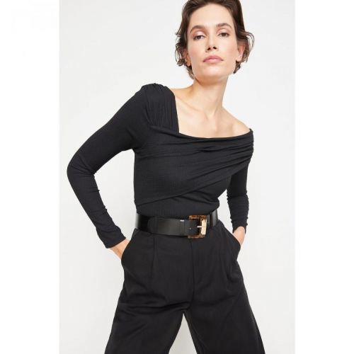 Trendyol Black Asymmetrical Collar Detailed Knitted Body