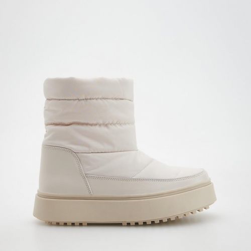Reserved - Ladies` ankle boots - Krémová