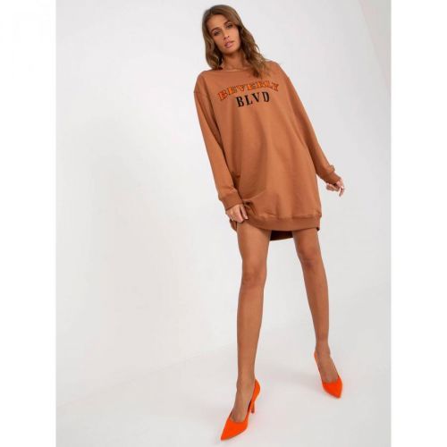 Light brown long sweatshirt with a print and appliqué