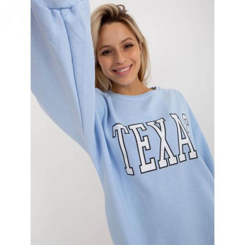 Light blue oversize long sweatshirt with a slogan