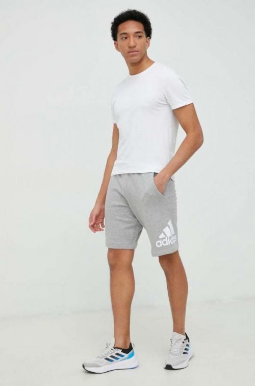 Bavlnené šortky adidas pánske, šedá farba