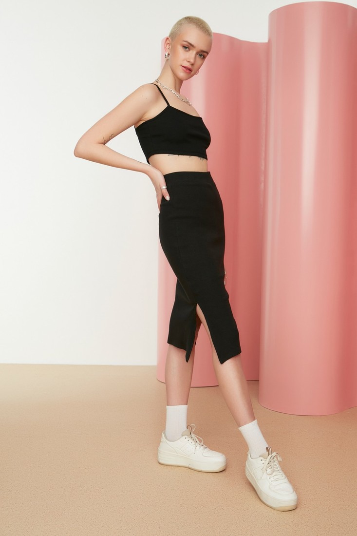 Trendyol Black Slit Detailed Corded Bodycon Knitted Skirt