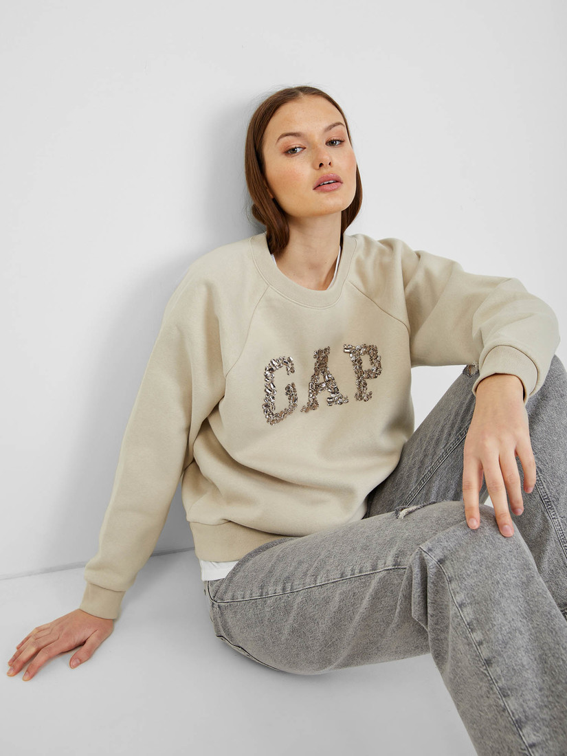 GAP Ladies Sweatshirt with Logo - Women