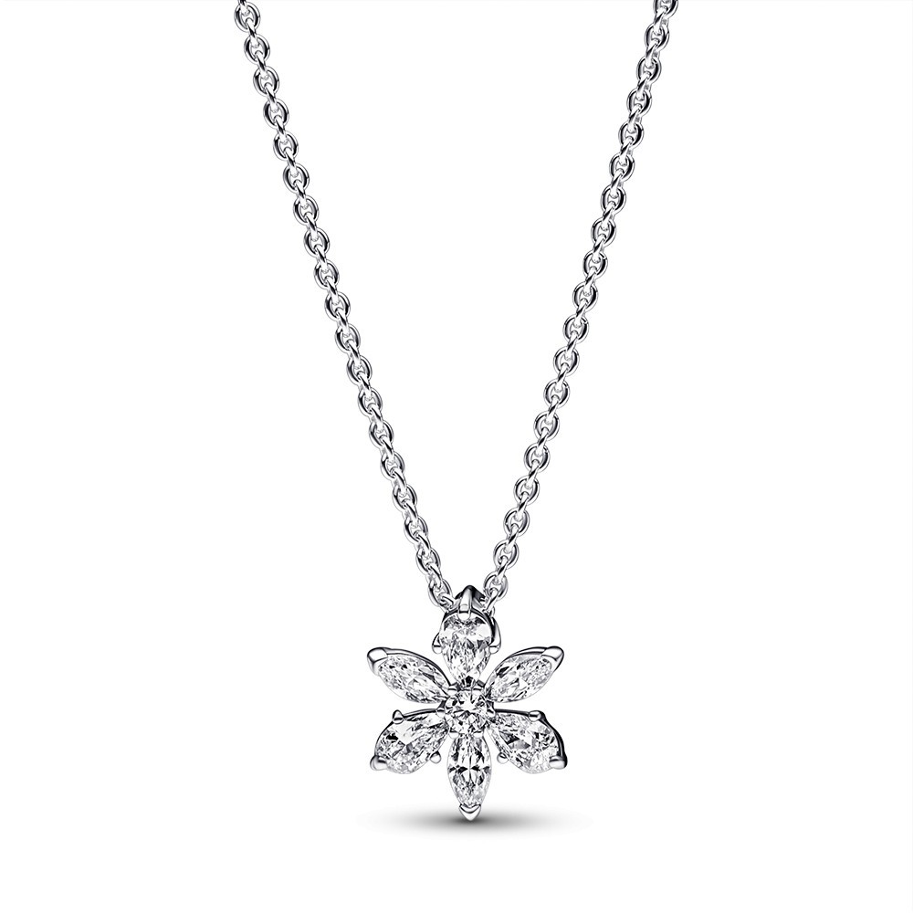 Pandora Blyštivý náhrdelník zo striebra Kvetina 392387C01-45