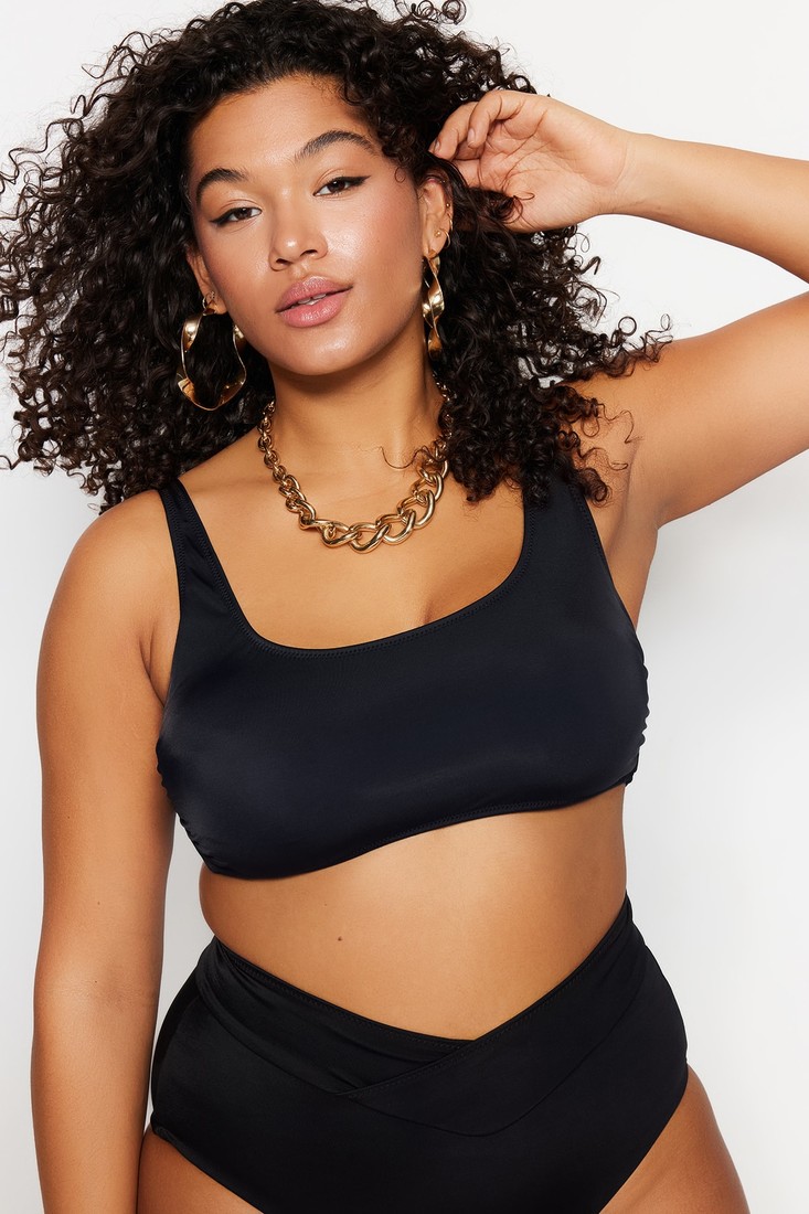 Trendyol Curve Plus Size Bikini Top - Black