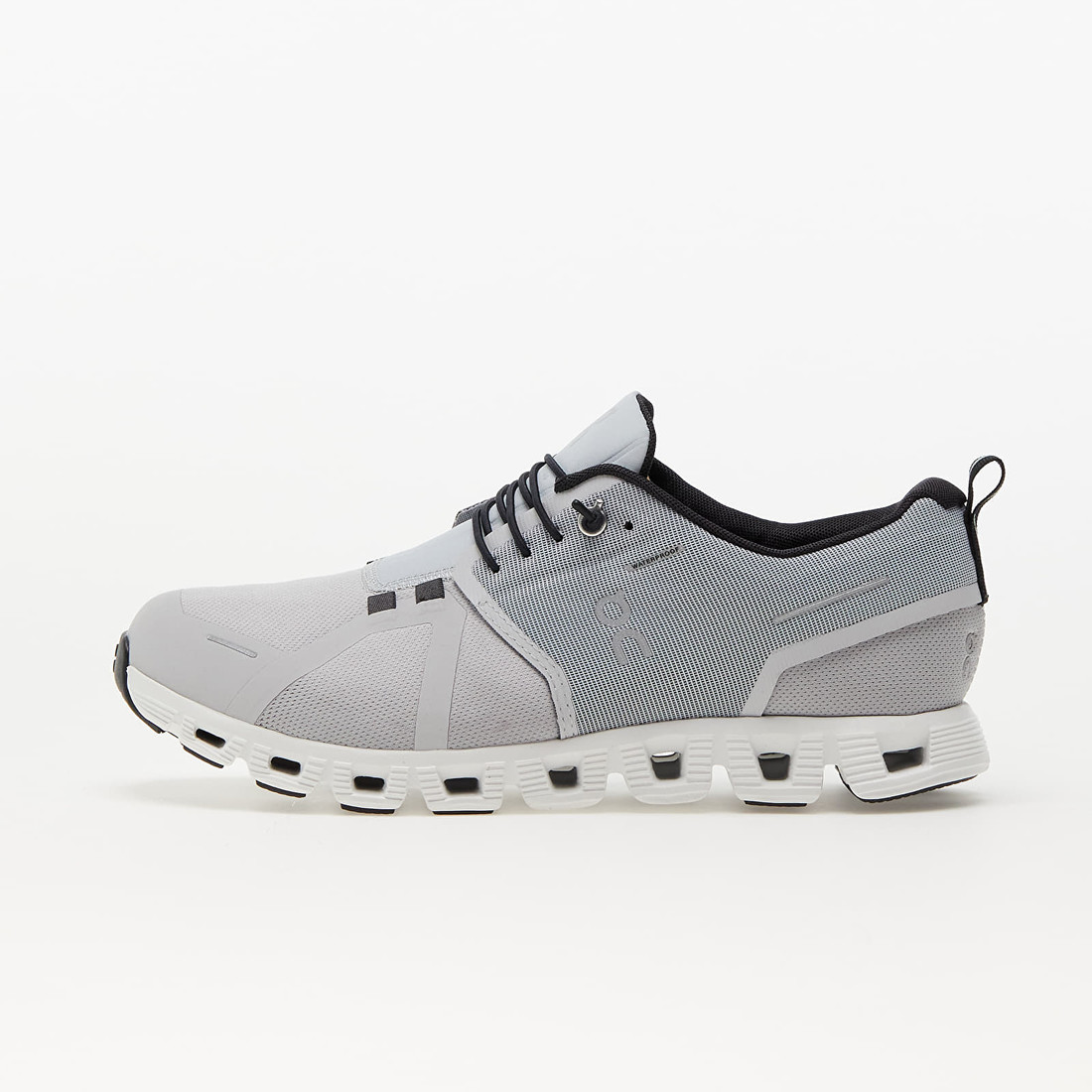 On M Cloud Waterproof Glacier/ White