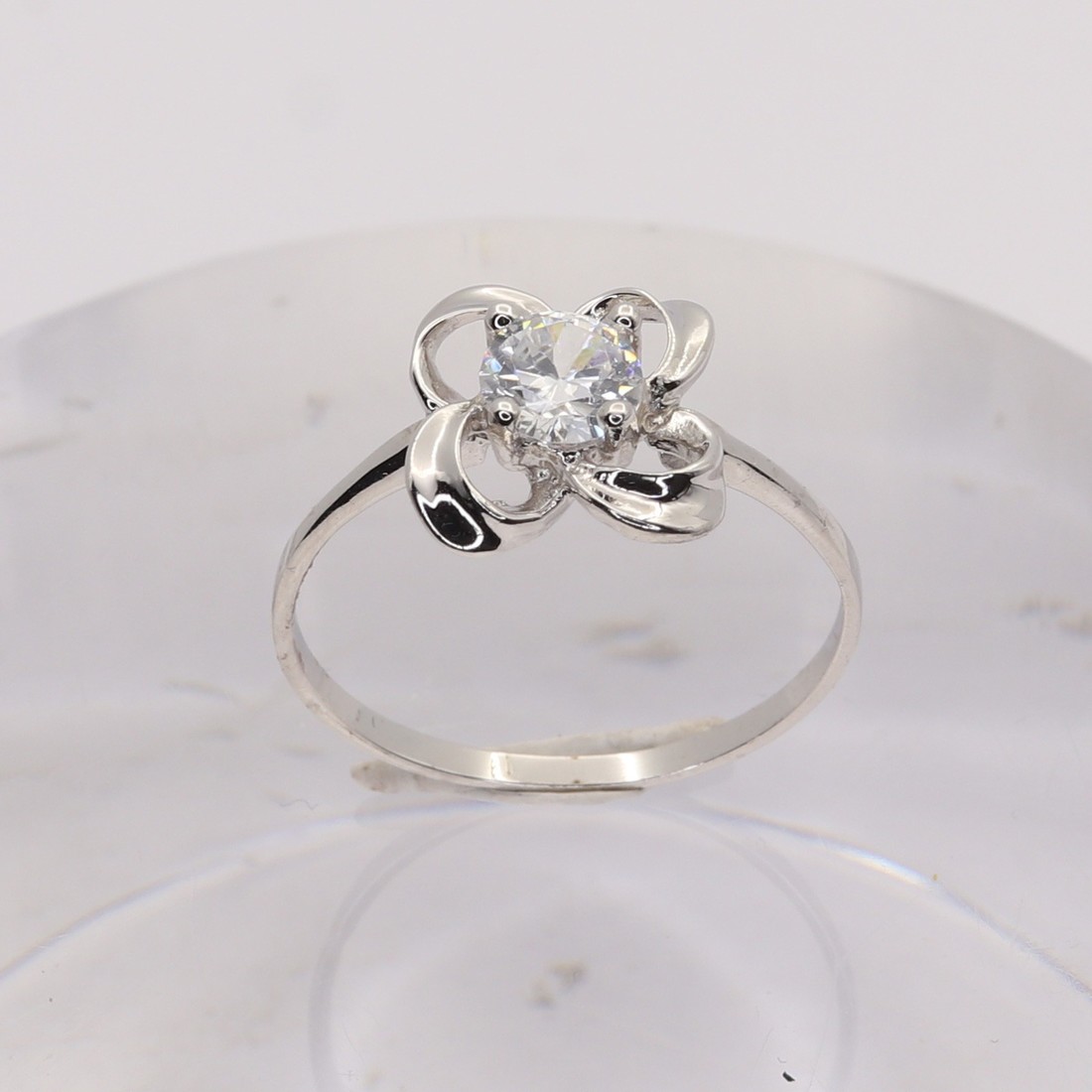 Strieborný prsteň 92631