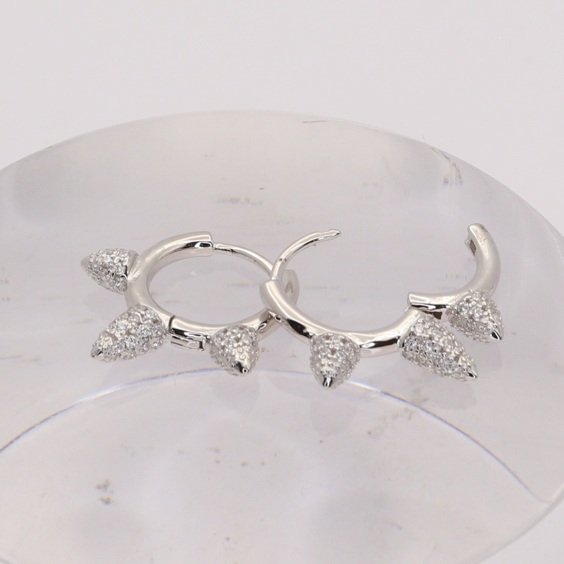 Strieborné náušnice 92711