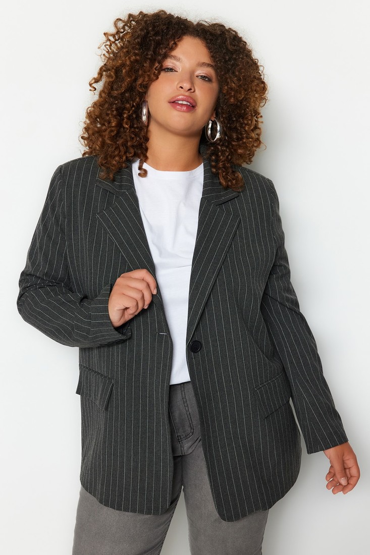 Trendyol Curve Plus Size Jacket - Black - Relaxed fit